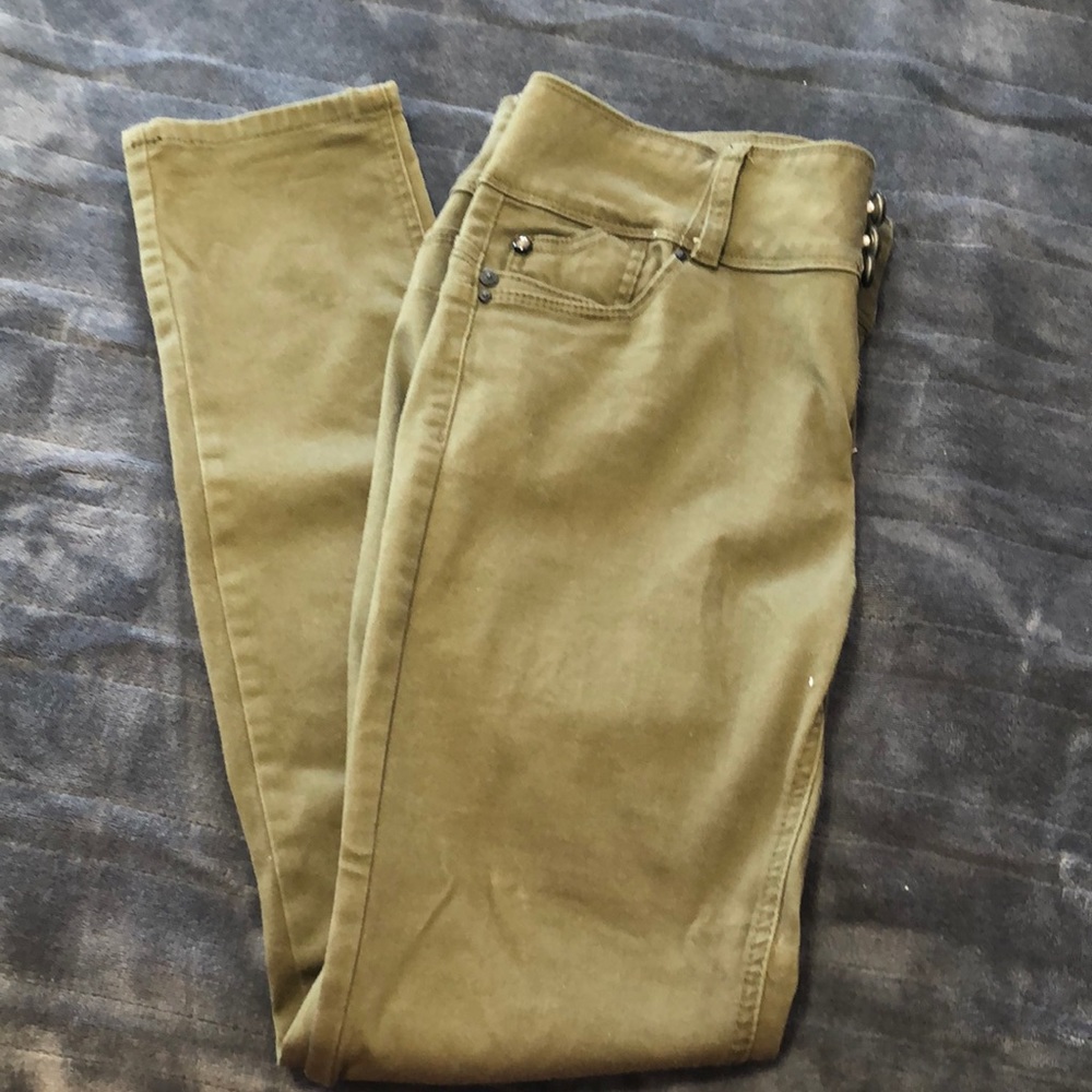 Skinny pants
